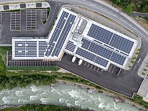 Vogelperspektive des gesamten Gebäudes