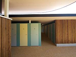 Checkroom area lido